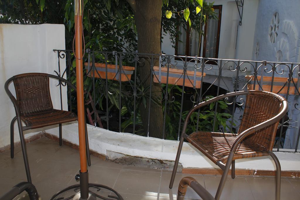 Paseo Del Arte Hotel อะซุนซิออง ภายนอก รูปภาพ