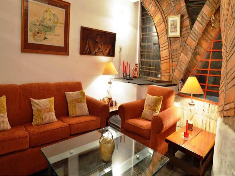 Paseo Del Arte Hotel อะซุนซิออง ภายนอก รูปภาพ